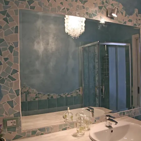 La Rosa Del Mare 카스텔사르도